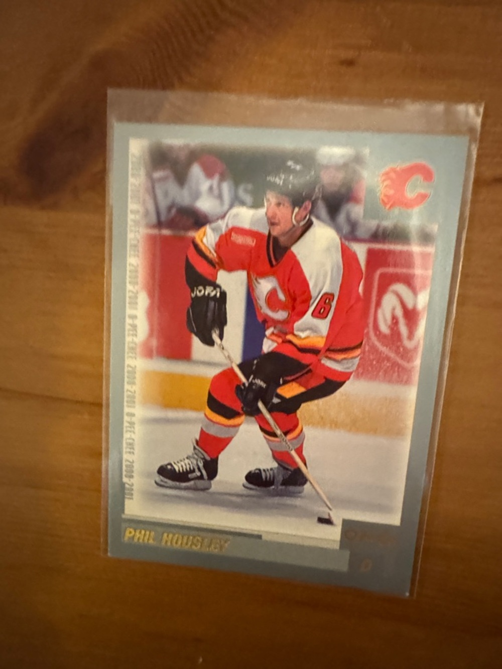 Calgary Flames Red Hockey Card - Phil Housley